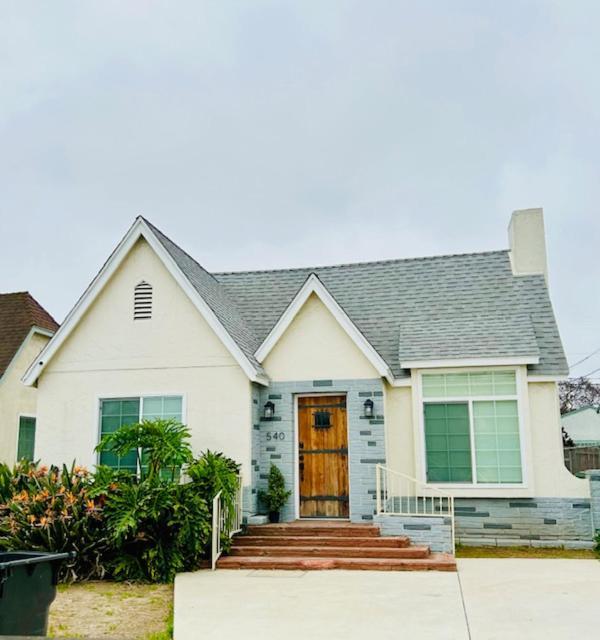Gated Contemporary 3 Bedroom - 2 Bathroom Home In South La Plus Parking Лос-Анджелес Экстерьер фото